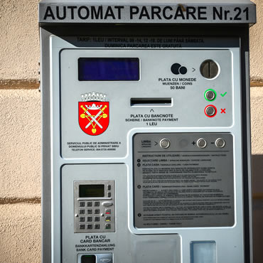 Se înființează noi parcări cu plată în oraș; 15 automate de plată le vor deservi